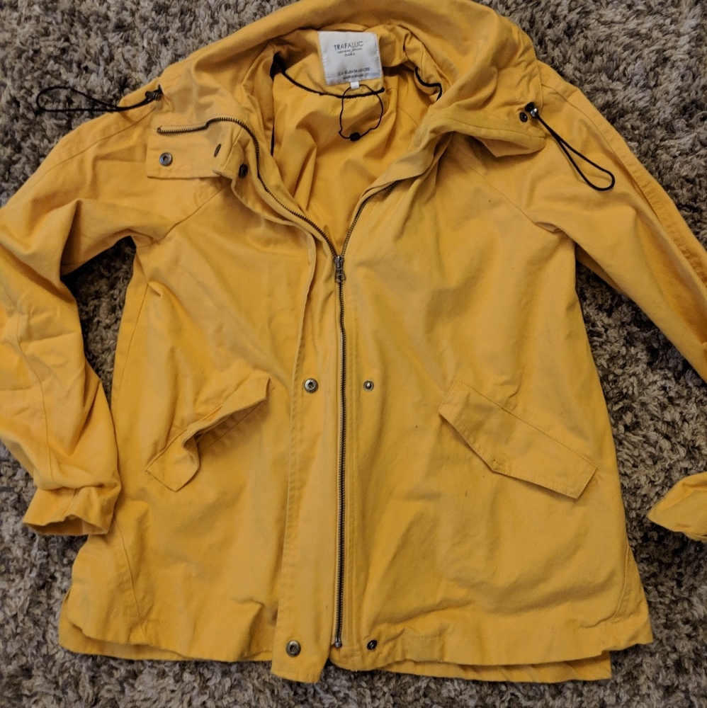 Trafaluc Zara rain jacket!